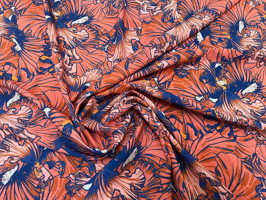 Seda Francesa Estampado Floral - Azul Oscuro con Flores Rojas