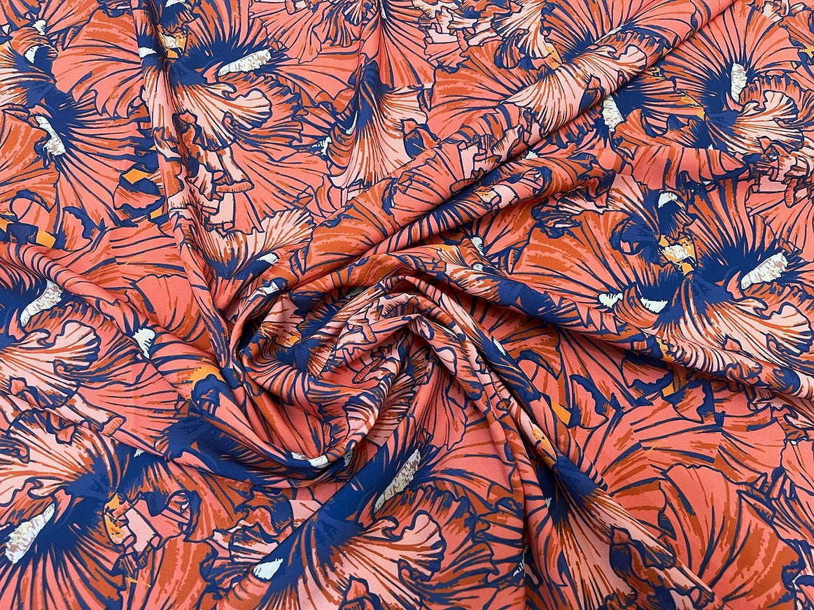 Seda Francesa Estampado Floral -  Azul Oscuro con Flores Rojas