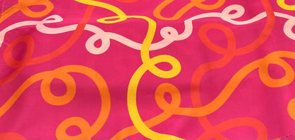Seda Francesa Fucsia con Espirales Naranja, Amarillo y Rosa